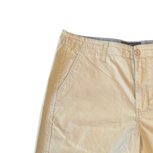 London Fog Shorts Color: Ash Stone Flat Front Chino Tan NWT Men’s Size 34 - Picture 9 of 15
